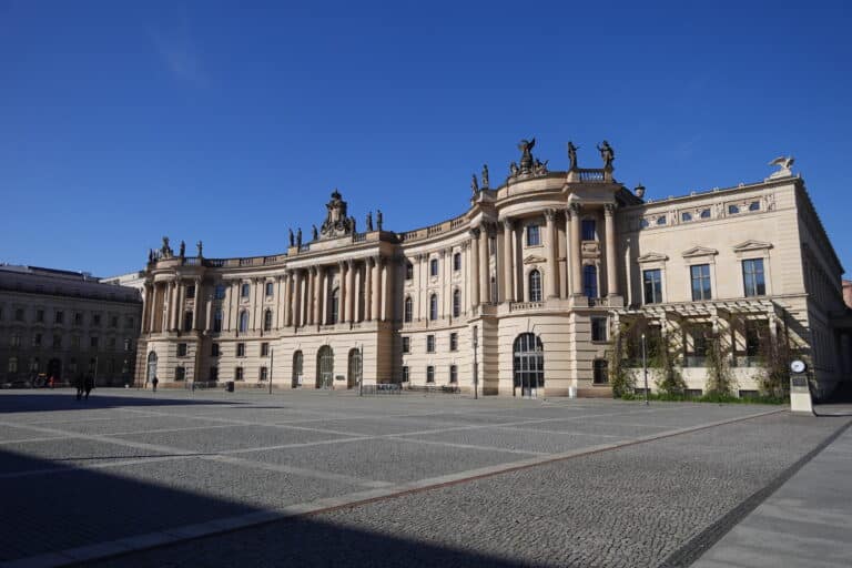 08 Bebelplatz:Denkmal Zur Erinnerung An Die Bücherverbrennung