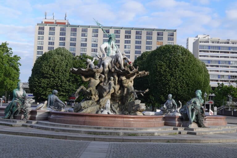 19 Neptunbrunnen