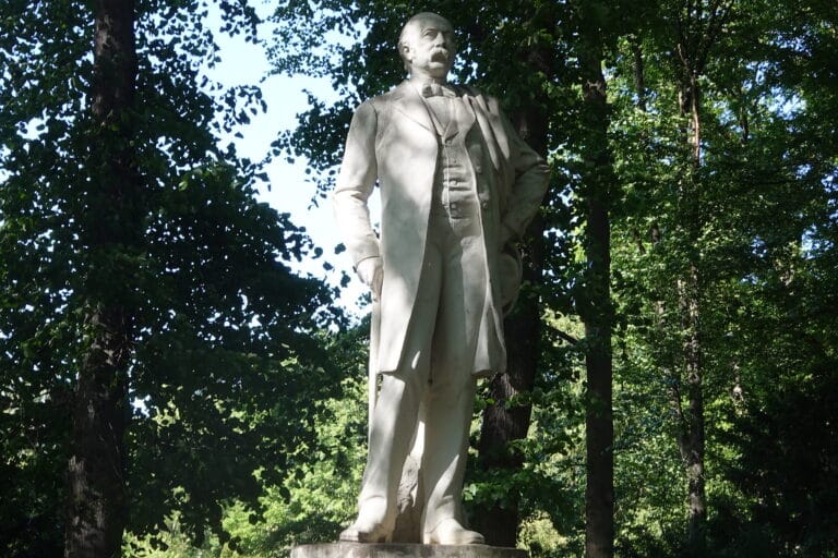 48 Theodor Fontane