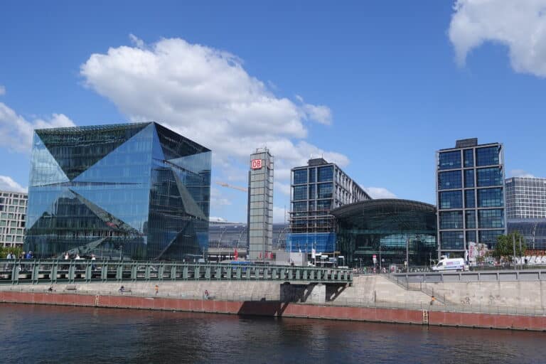 Hauptbahnhof